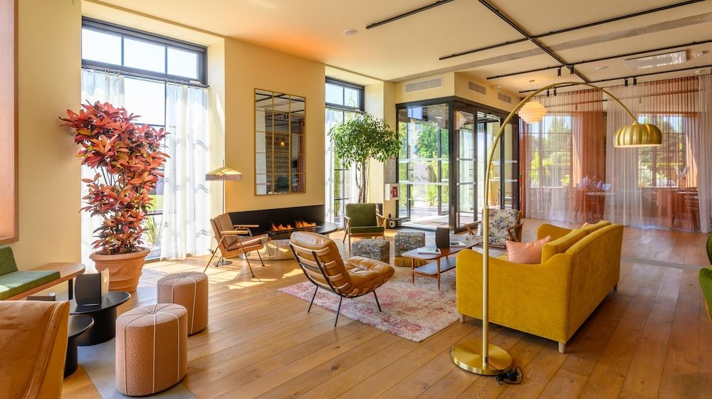 Kyriad Prestige Compiègne Hotel & Spa 2