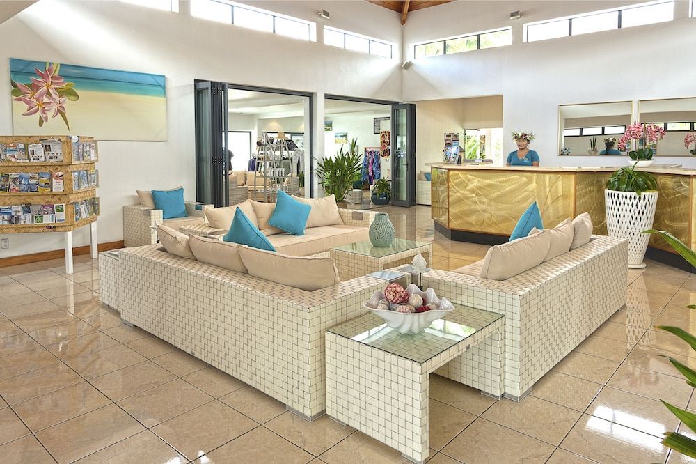 Muri Beach Club Hotel 2