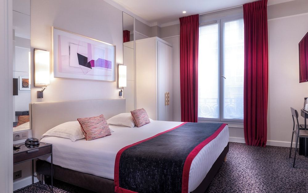 Hôtel Du Bois Champs-Elysées 1