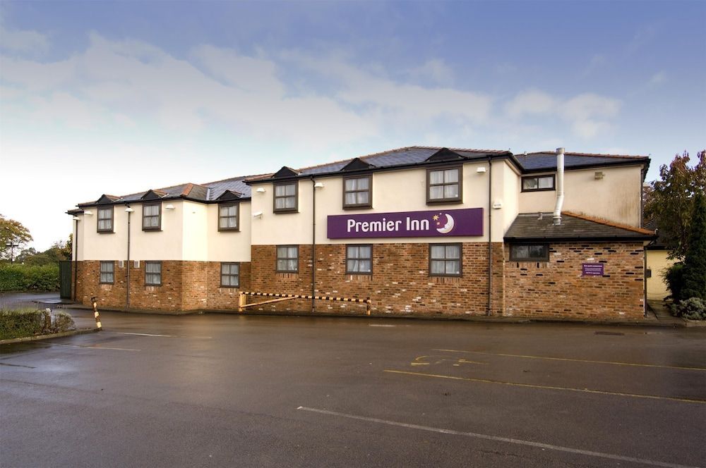 Premier Inn Macclesfield South West 1
