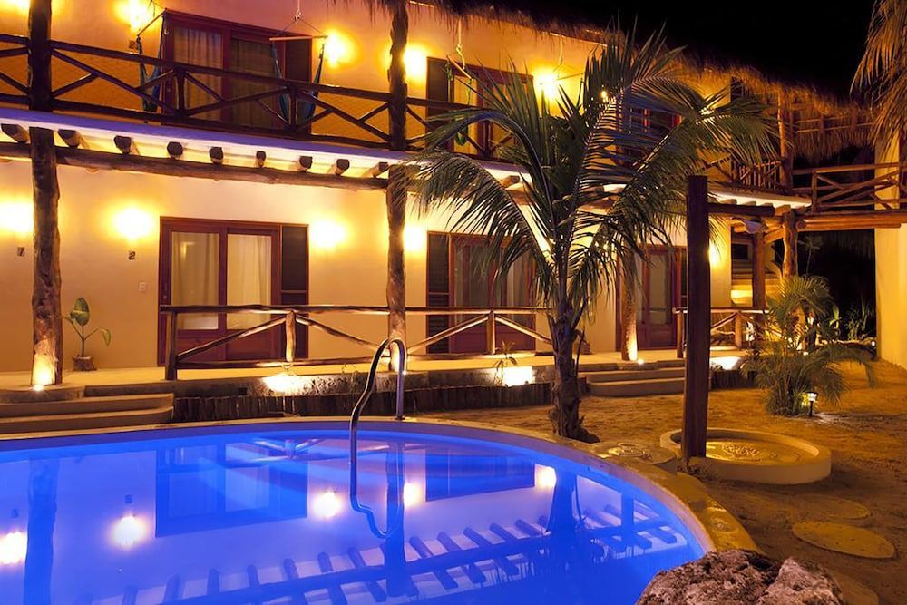 Casa Iguana Holbox - Beachfront Hotel 1