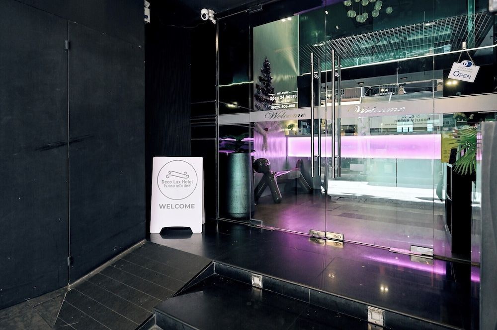 Deco Lux Hotel 2