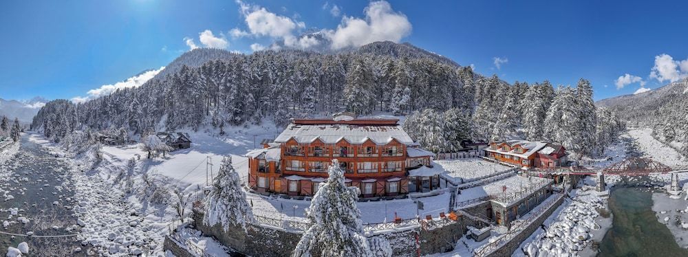 Hotel Heevan Pahalgam 1
