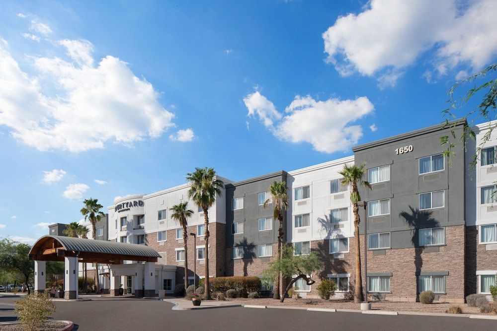 Courtyard by Marriott Phoenix West/Avondale 1