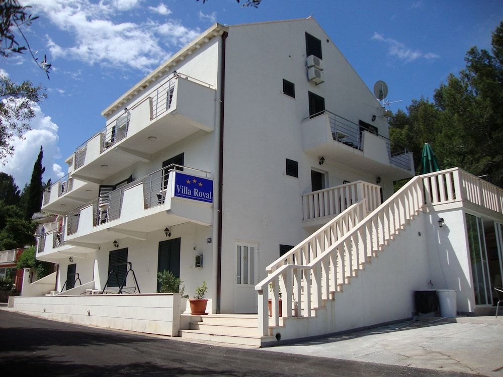 Villa Royal 1