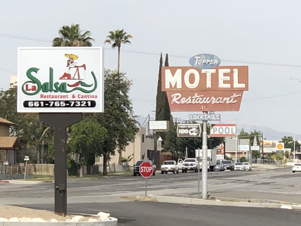 Topper Motel 1