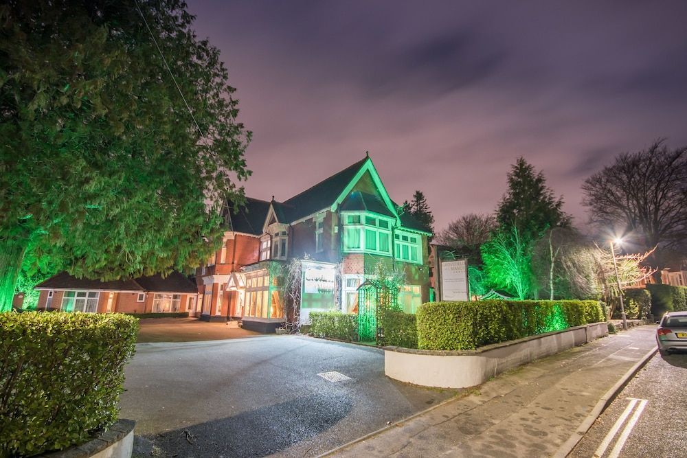 Grovefield Manor 1
