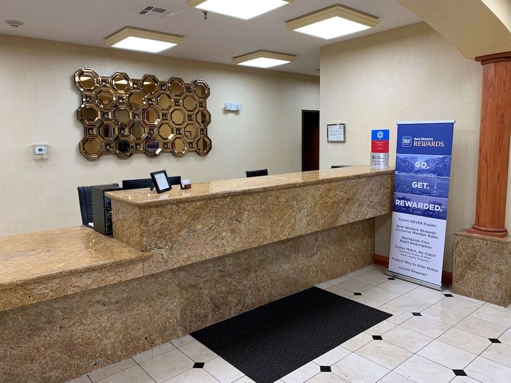 SureStay Plus Hotel by Best Western Mesquite 2