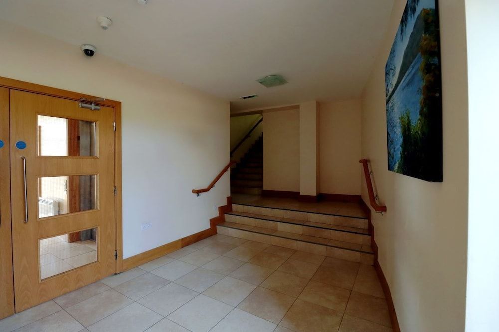 SALA Lakeside Aparthotel 2