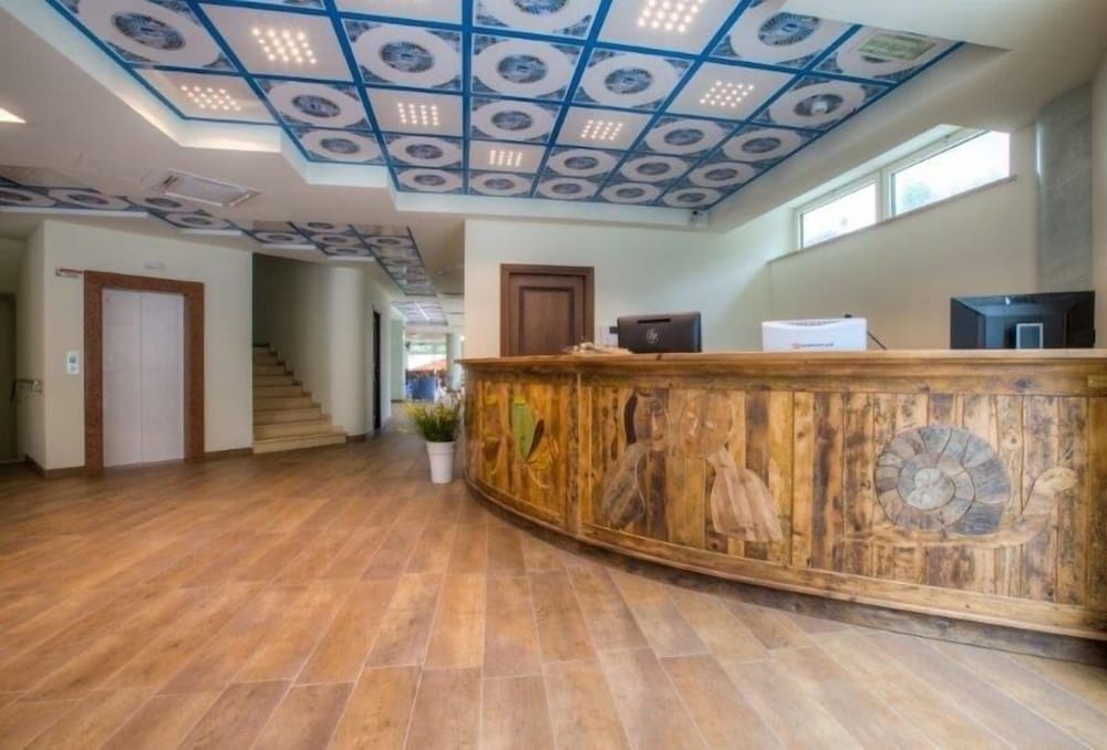Hotel Il Duca Del Montefeltro 2