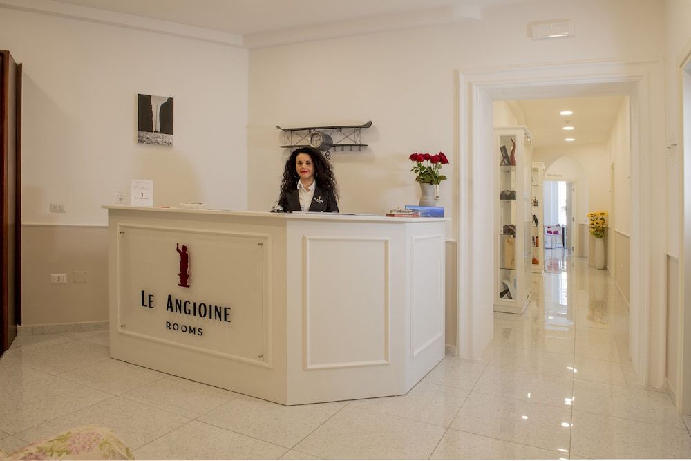 Le Angioine Rooms 2