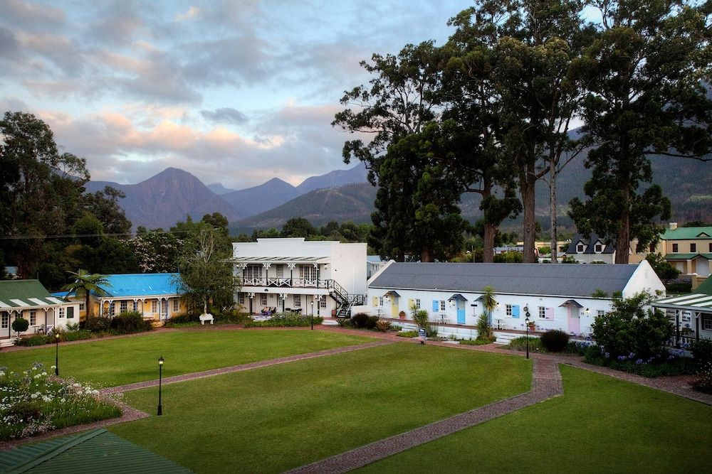 Tsitsikamma Village Inn 1