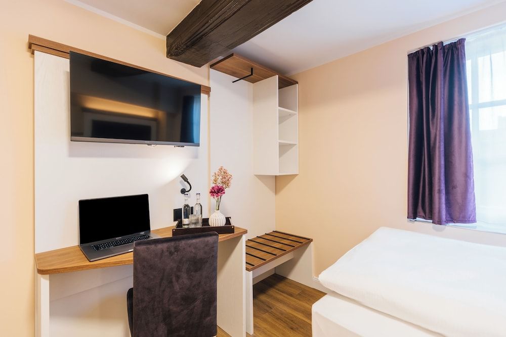 Hotel Scheffler Lüneburg by UniqStay 2