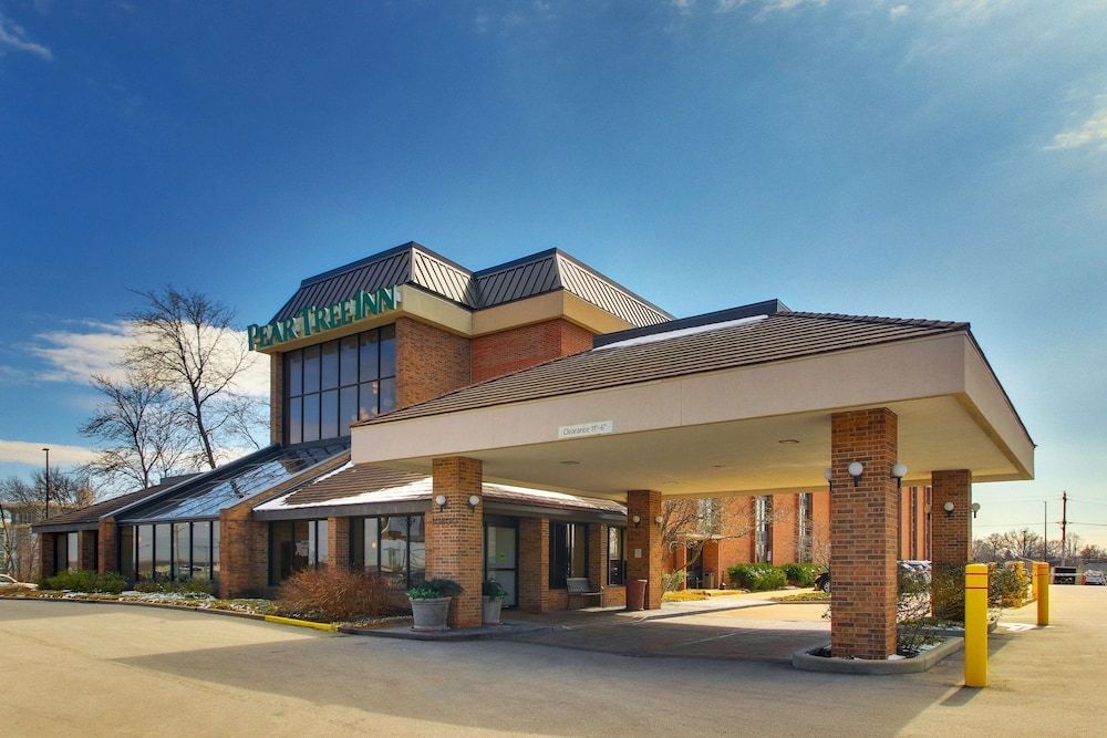 Pear Tree Inn St. Louis Airport 1
