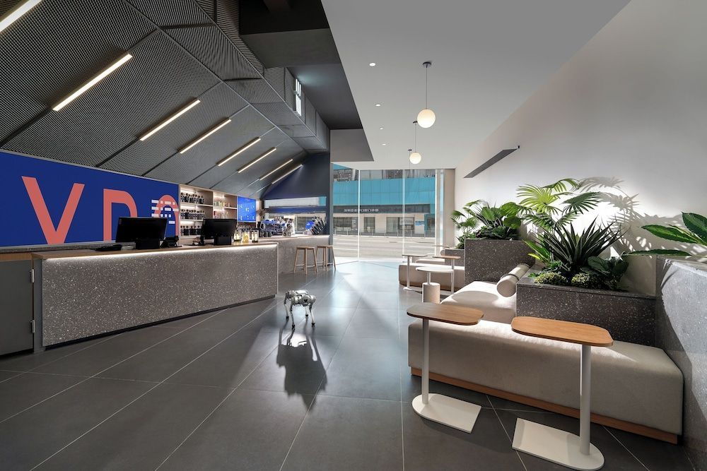 CYBO Station SSAW Shangpin Hotel Luohu Shenzhen 2