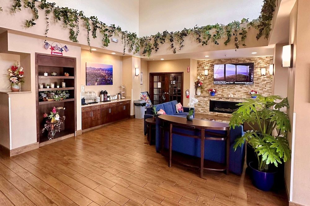 Baymont by Wyndham Phoenix North 2