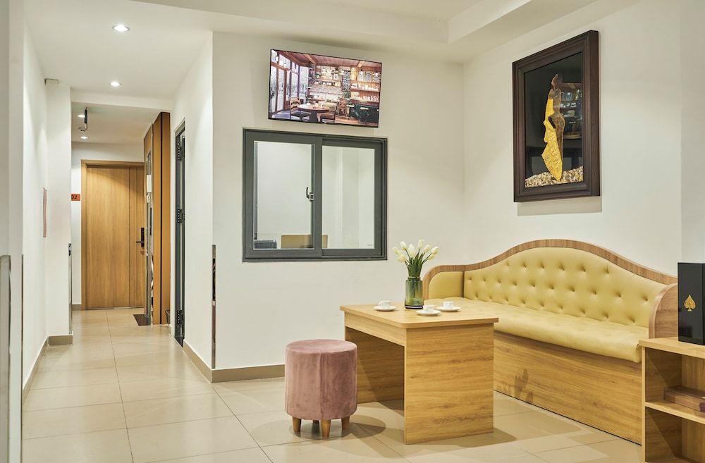 MIHN SUITES BEN THANH 2