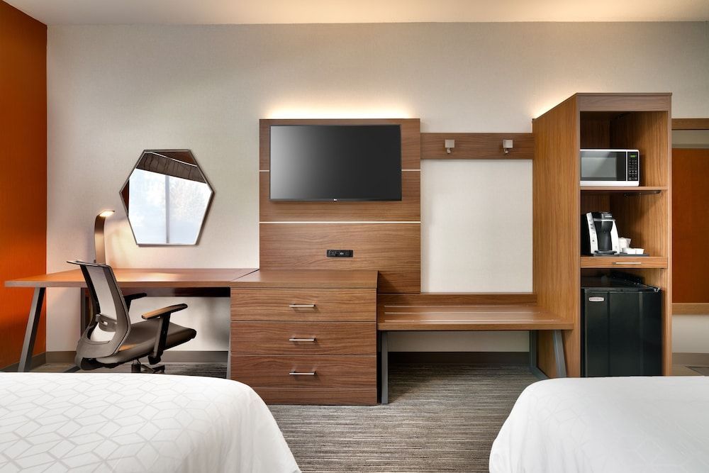 Holiday Inn Express BILLINGS EAST by IHG 2
