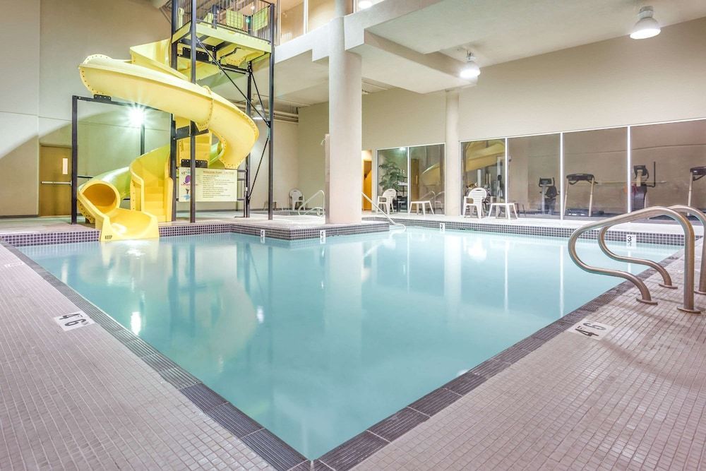 Super 8 by Wyndham Abbotsford BC 1