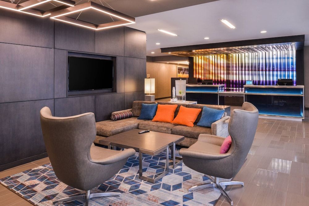 Fairfield Inn & Suites by Marriott Raleigh Cary 1