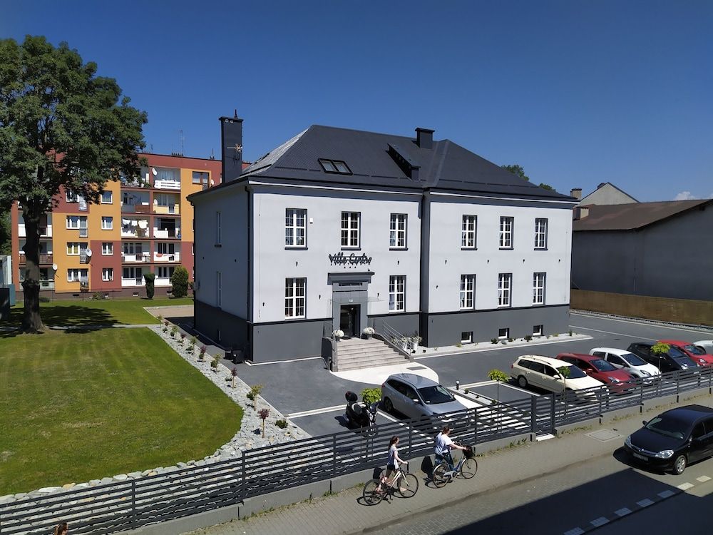 Villa Centro 1