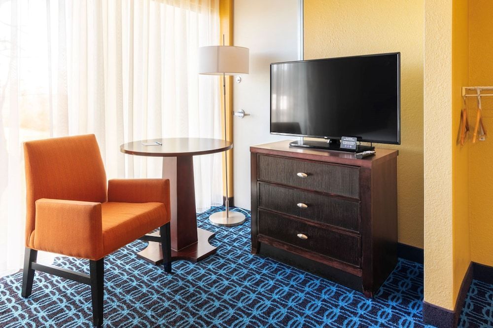 Chester Inn & Suites 2