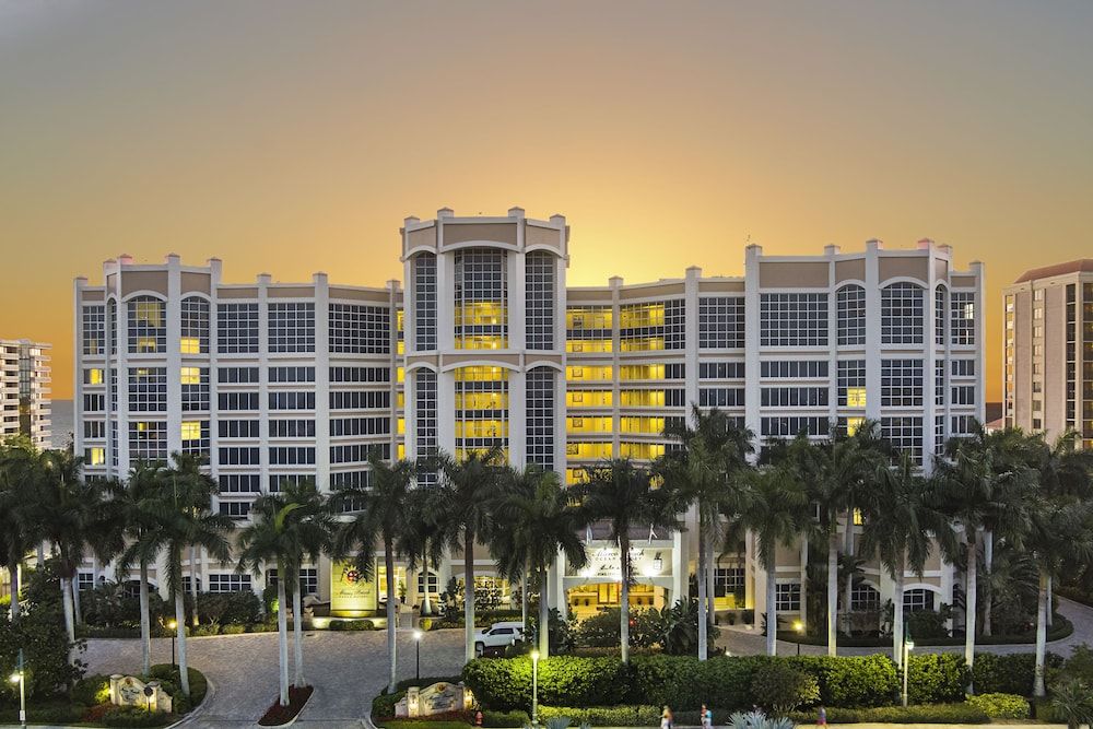 Marco Beach Ocean Suites 1