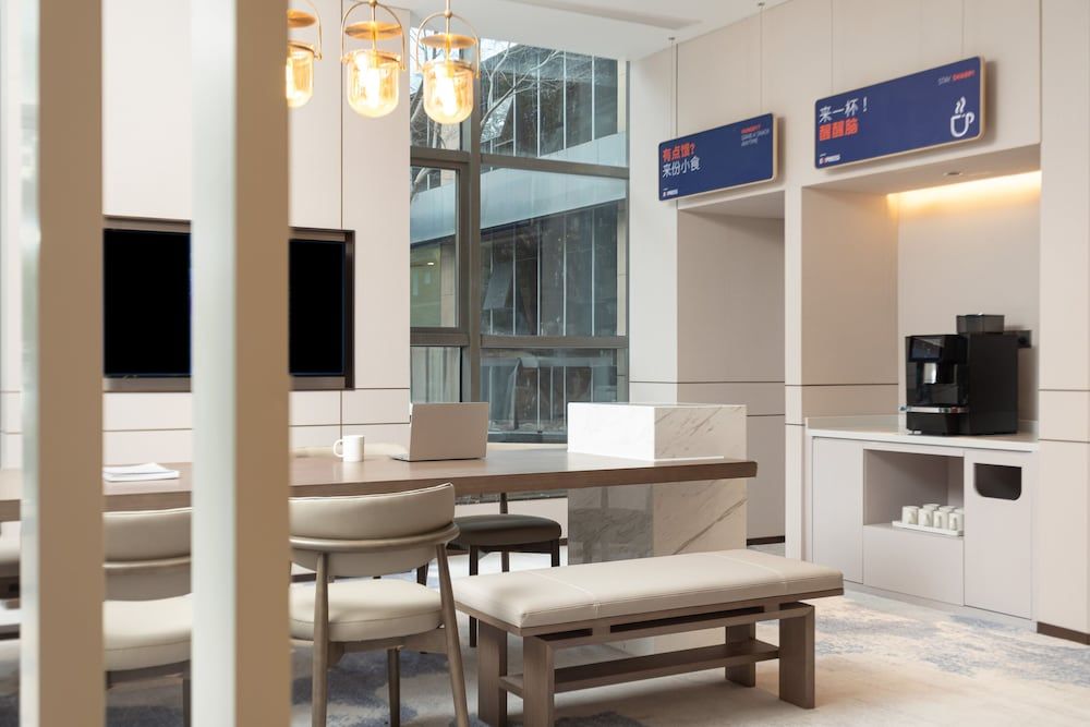 Holiday Inn Express Shanghai Gumei by IHG 1