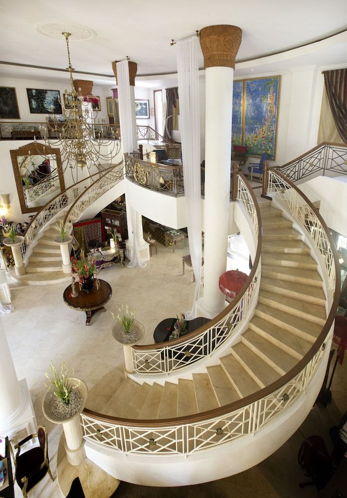 The Mansion Resort Hotel & Spa 2
