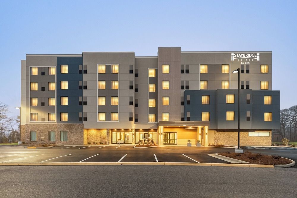 Staybridge Suites Norfolk Airport by IHG 1