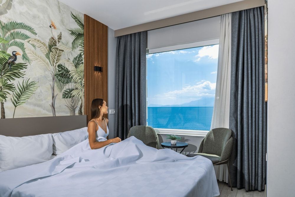 Letstay Panorama Suites 1