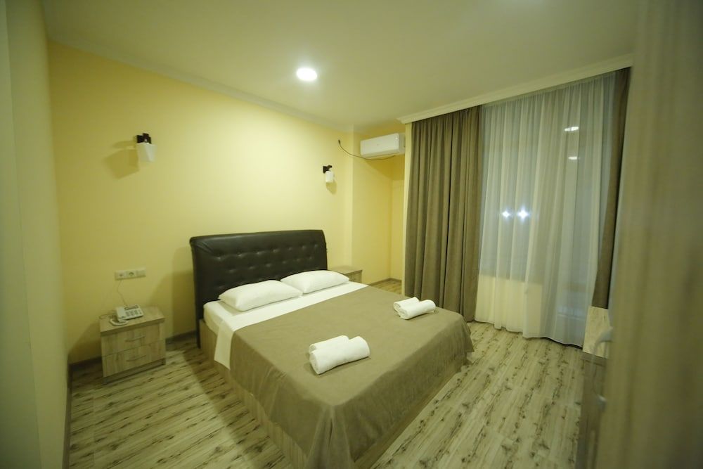 Hotel Comfort 1