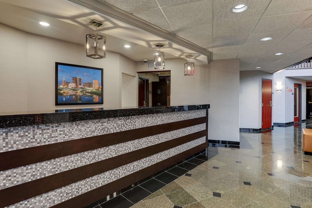 Drury Inn & Suites Columbus Dublin 2