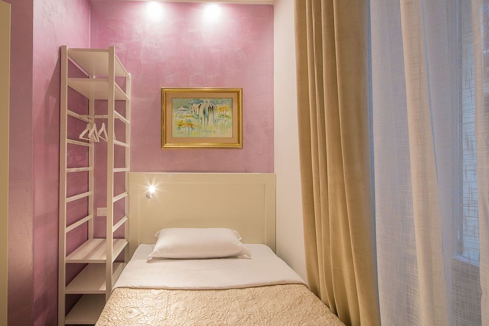 Vela Rooms 2