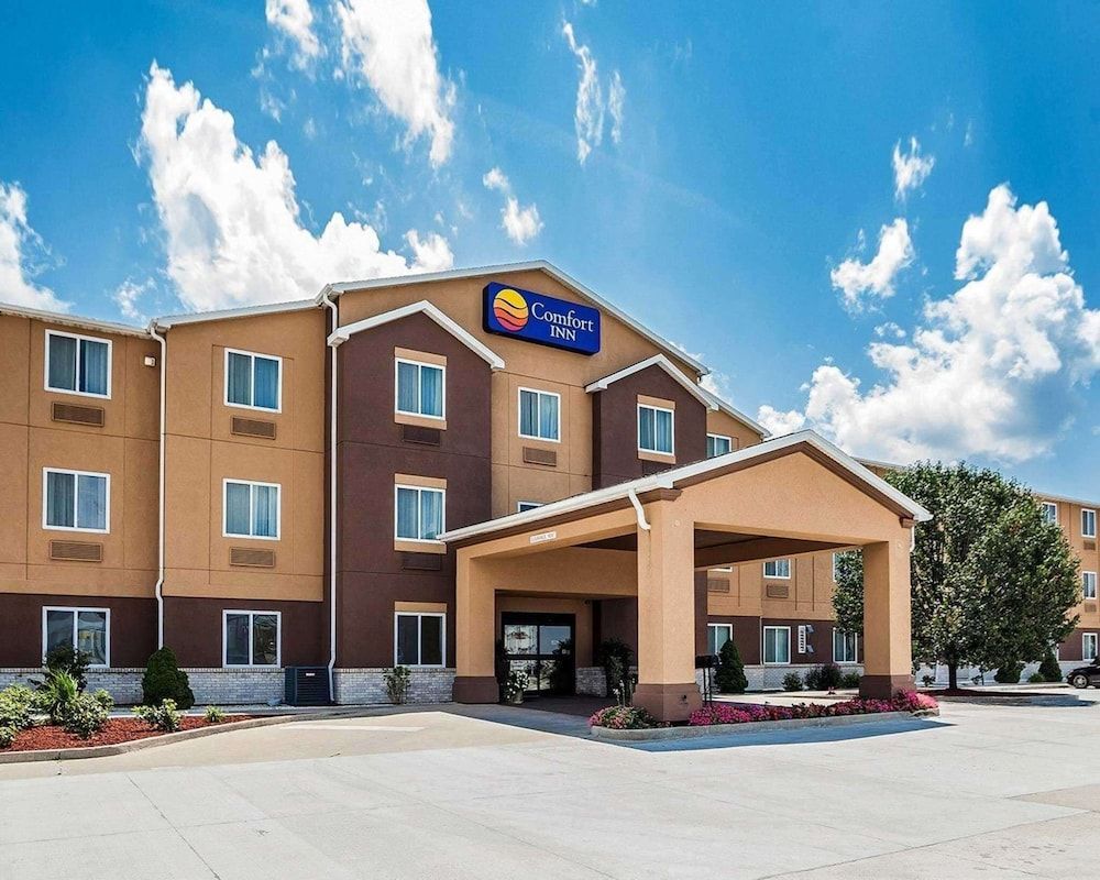 Comfort Inn & Suites Moberly 1