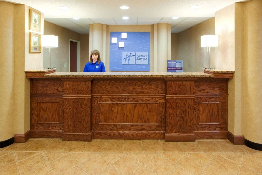 Holiday Inn Express HANOVER by IHG 2