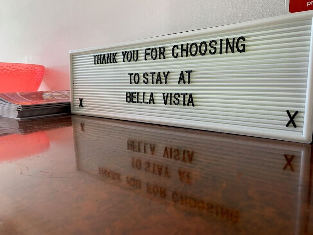 Bella Vista 2