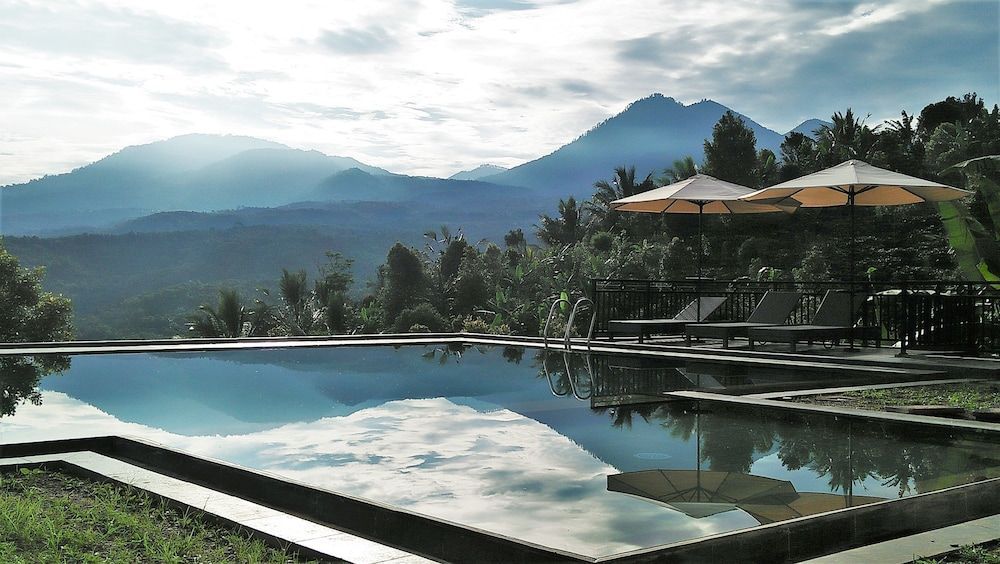 Atres Sari Resort 1