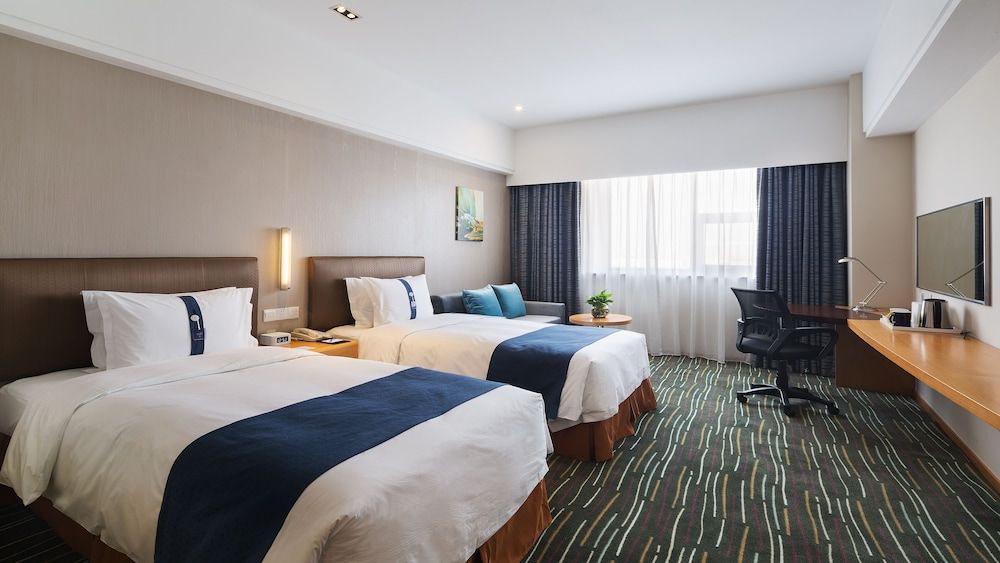 Holiday Inn Express Shanghai New Jinqiao by IHG 2