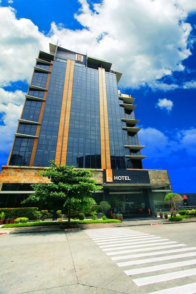 The B Hotel Alabang 1