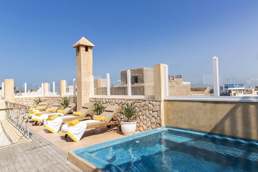 Suite Azur Hotel 1
