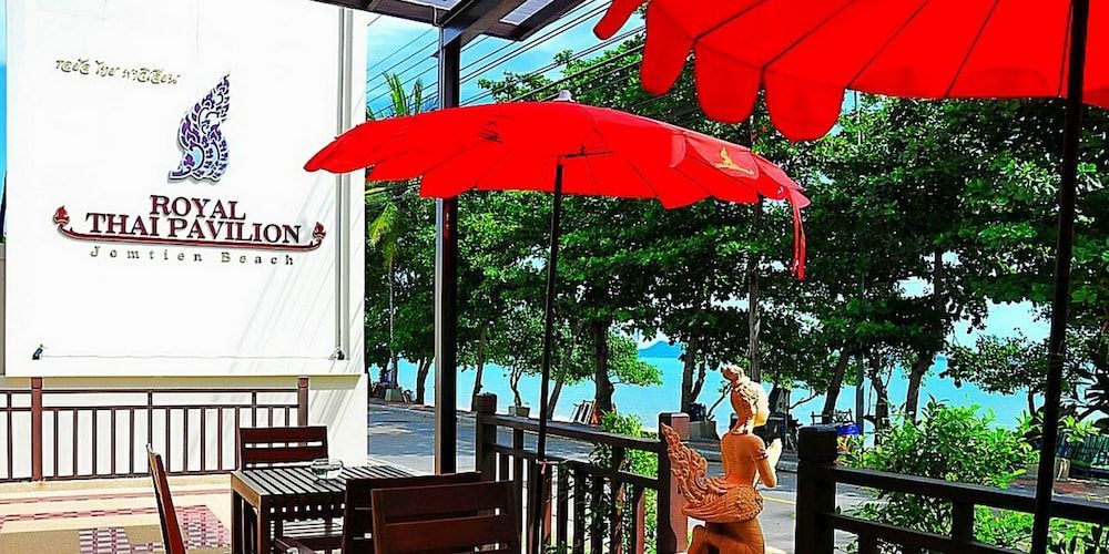 Royal Thai Pavilion Jomtien Hotel 2
