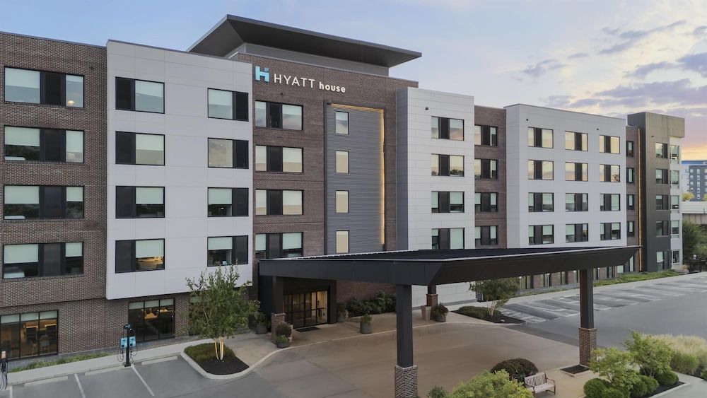 Hyatt House Columbus OSU / Short North 1