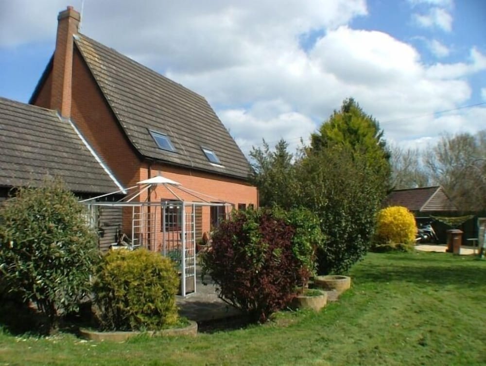 Rosebarne Bed & Breakfast 1