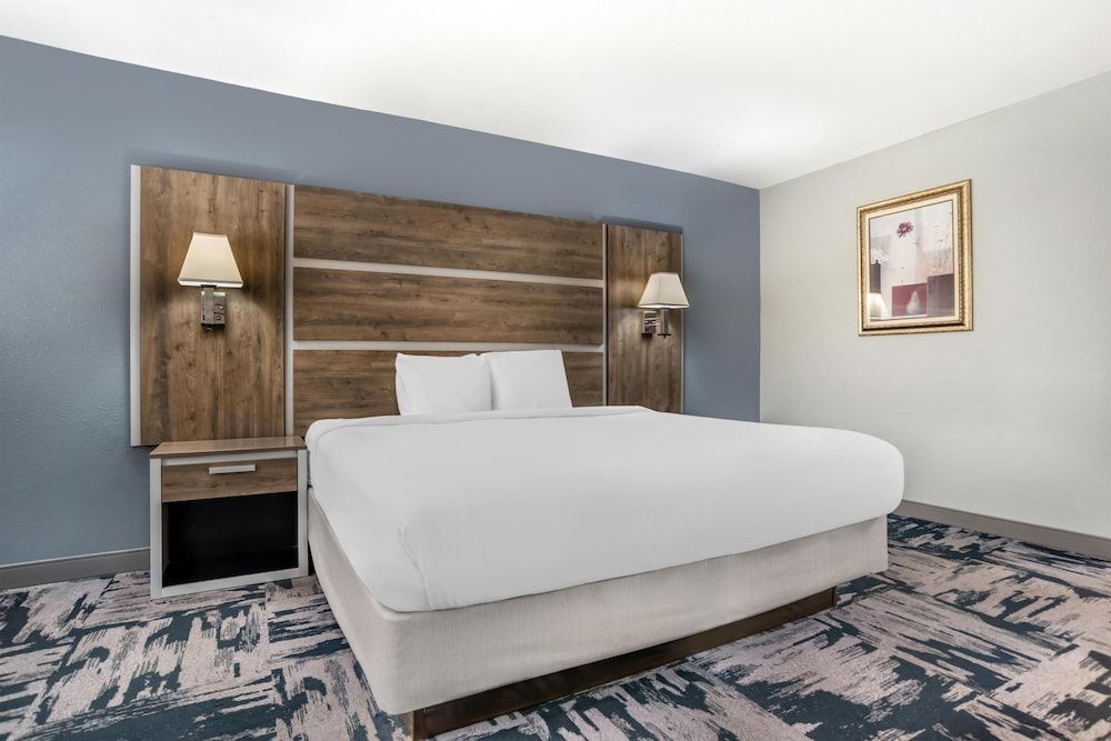 Best Western Wakulla Inn & Suites 1