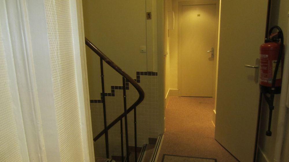 Hôtel Jarry Confort 2