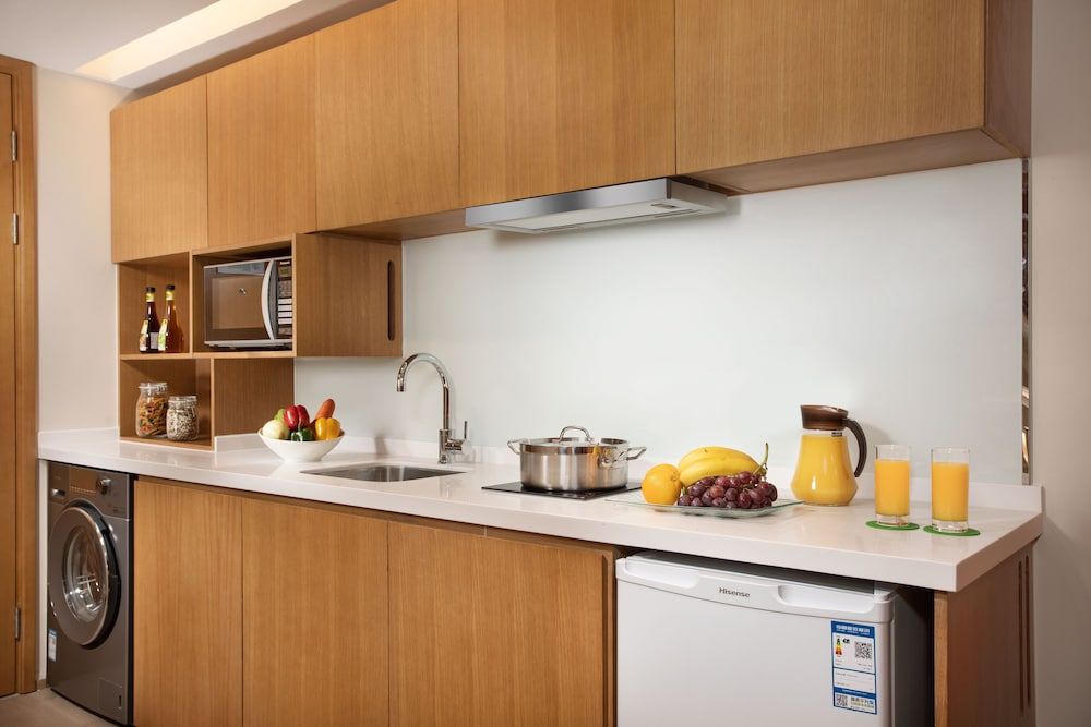 Holiday Inn Shanghai Hongqiao Central by IHG 2