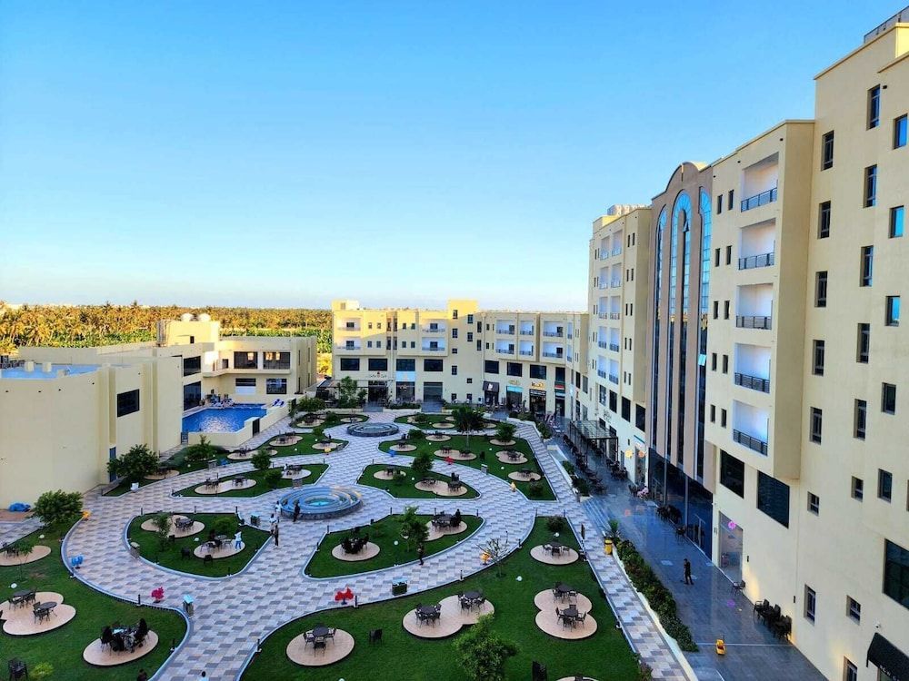 The Plaza Hotel & Resort 1