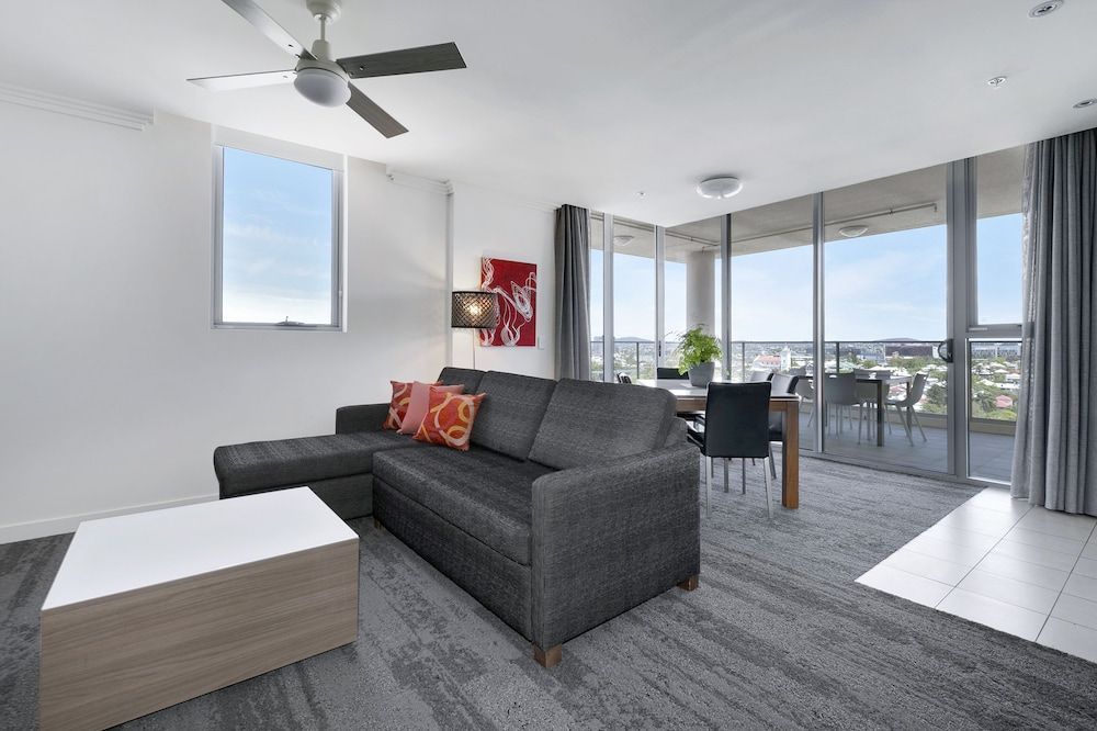 Hotel Diana South Brisbane 2