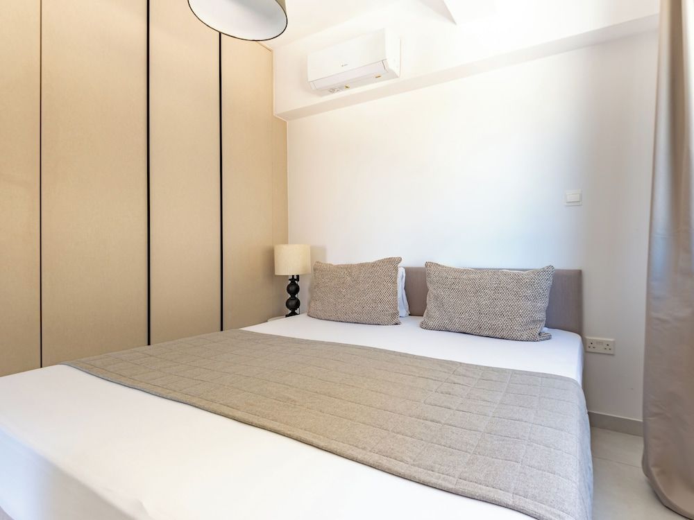Sanders Only Limassol - Full Building 2